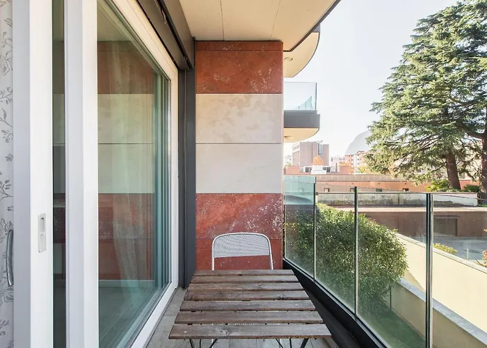 Roggia Apartments By Quokka 360 - A Stone\'S Throw From Ciani Park