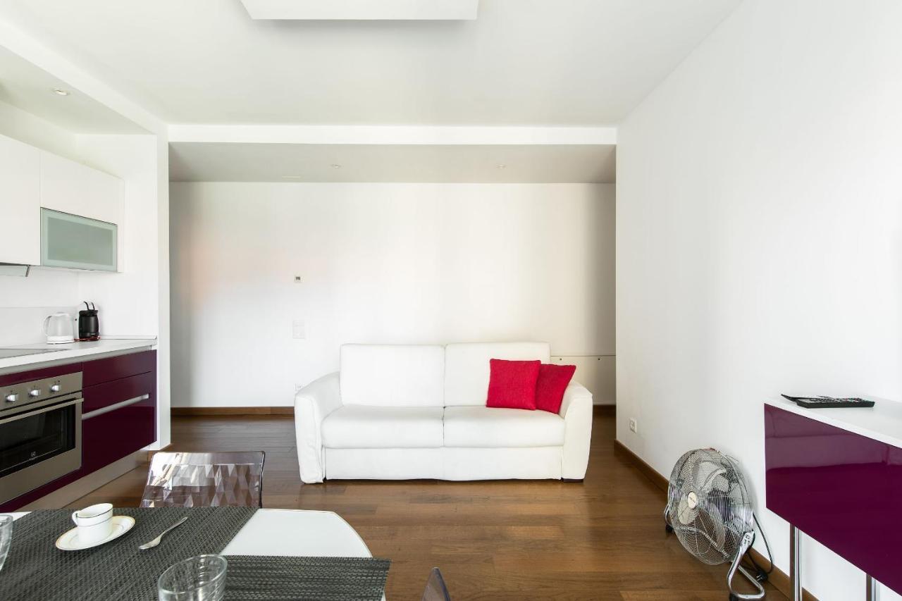 Roggia By Quokka 360 - A Stone's Throw From Ciani Park Apartment *